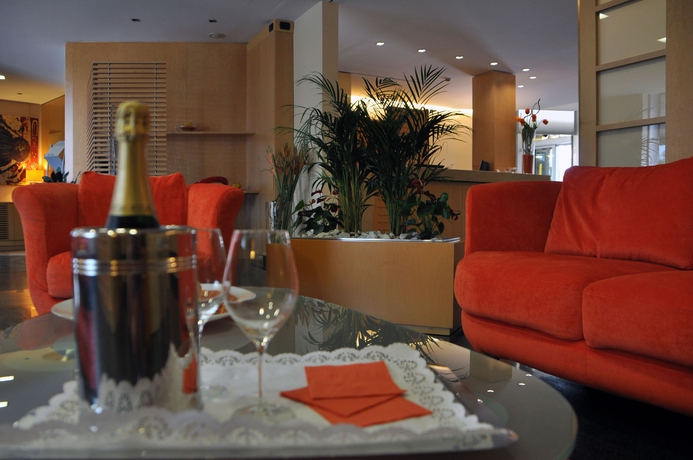 Imagen de los interiores del Hotel Executive, San Paolo D'argon. Foto 10