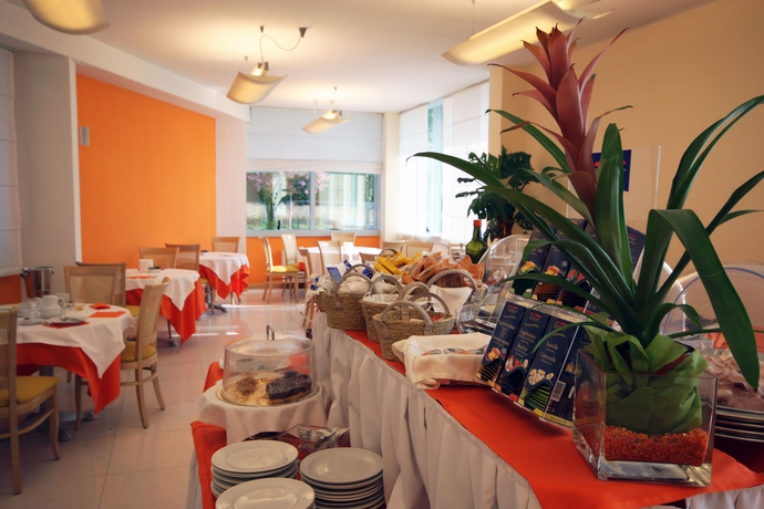 Imagen del bar/restaurante del Hotel Executive, San Paolo D'argon. Foto 2