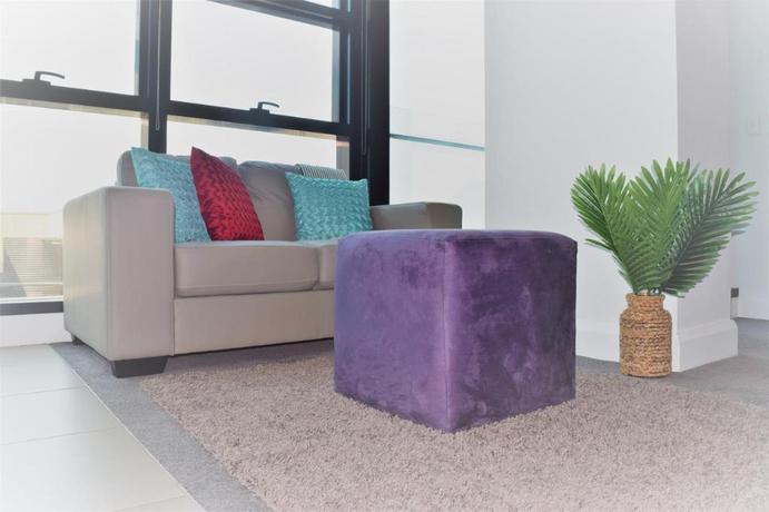 Imagen de los interiores del Hotel Executive Stay On Little Collins. Foto 20