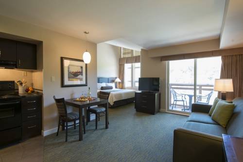Imagen de la habitación del Hotel Executive Suites And Resort, Squamish. Foto 6
