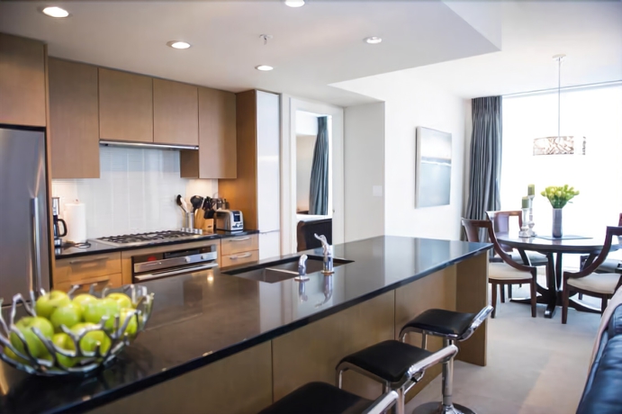 Imagen de la habitación del Hotel Executive Suites By Roseman - Luna. Foto 13