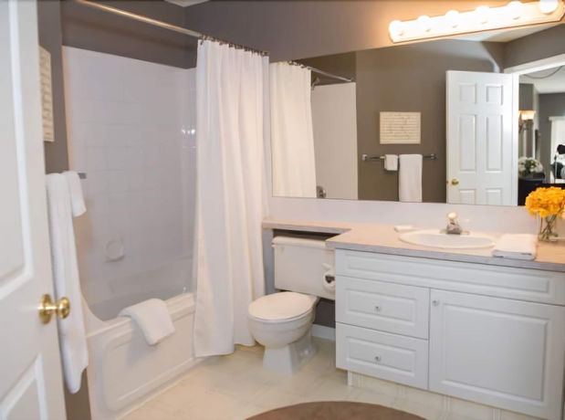 Imagen de la habitación del Hotel Executive Suites By Roseman - Pavilions Of Eau Cla. Foto 17