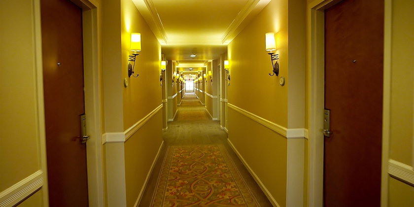 Imagen de los interiores del Hotel Executive Suites, Carteret. Foto 10