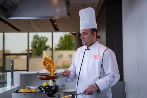 Imagen general del Hotel Executives - KAFD, AL MUGHRIZAT. Foto 12