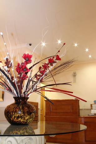 Imagen de los interiores del Hotel Exeter Court. Foto 20