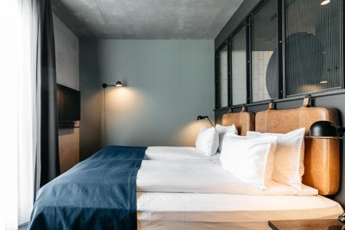 Imagen de la habitación del Hotel Exeter. Foto 7