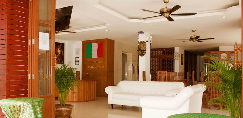 Imagen de los interiores del Hotel Exhicon New Life Classic. Foto 10