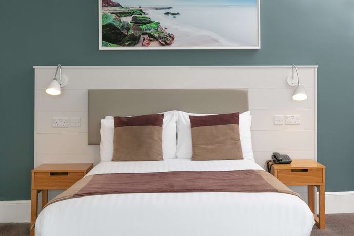Imagen de la habitación del Hotel Exmouth Beach. Foto 13