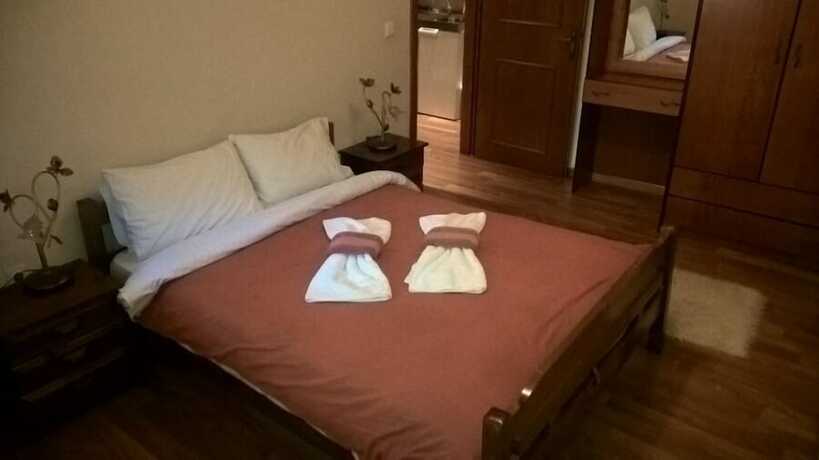 Imagen de la habitación del Hotel Exohiko Palaios Agios Athanasios. Foto 11