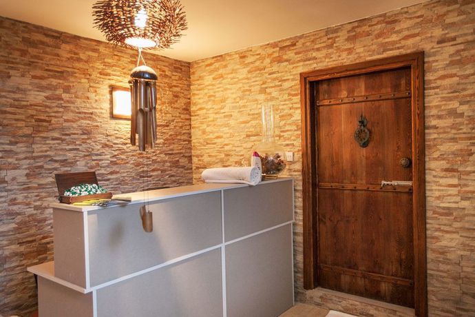 Imagen de los interiores del Hotel Exotic. Foto 11