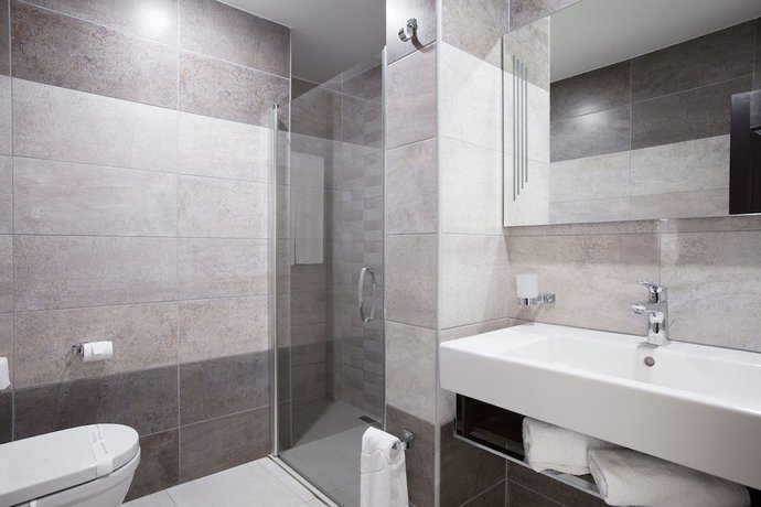 Imagen de la habitación del Hotel Exotic. Foto 4