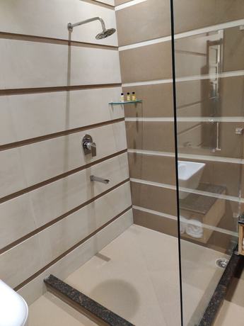 Imagen de la habitación del Hotel Exotic Homes. Foto 16
