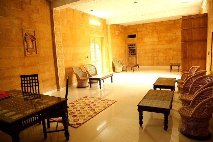 Imagen de los interiores del Hotel Exotic Luxury Camps. Foto 18