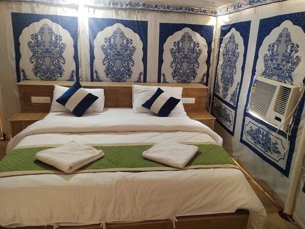 Imagen de la habitación del Hotel Exotic Luxury Camps. Foto 4
