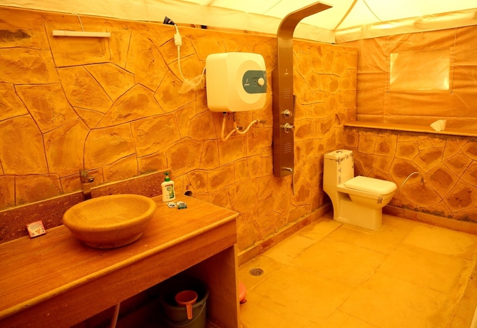 Imagen de la habitación del Hotel Exotic Luxury Camps. Foto 11