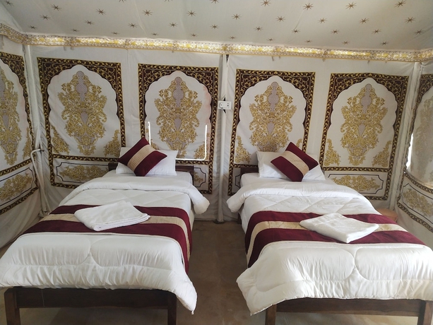 Imagen de la habitación del Hotel Exotic Luxury Camps. Foto 15