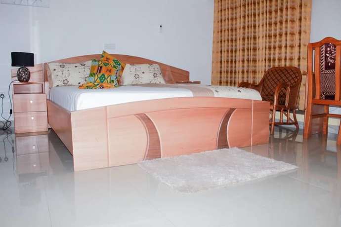 Imagen de la habitación del Hotel Exotic Palace. Foto 9