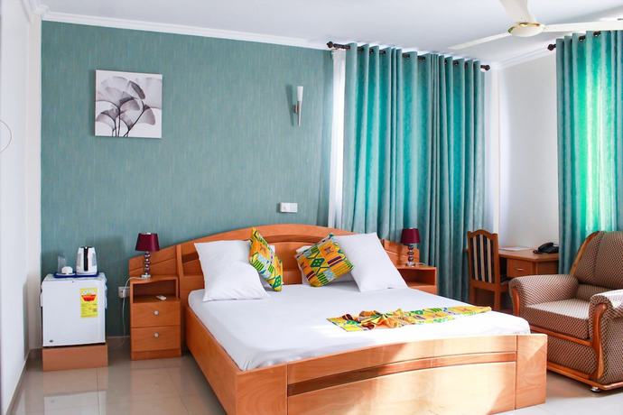 Imagen de la habitación del Hotel Exotic Palace. Foto 12