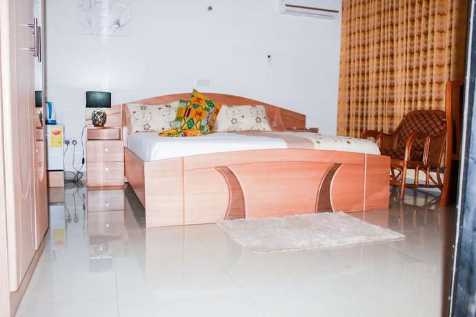 Imagen de la habitación del Hotel Exotic Palace. Foto 16