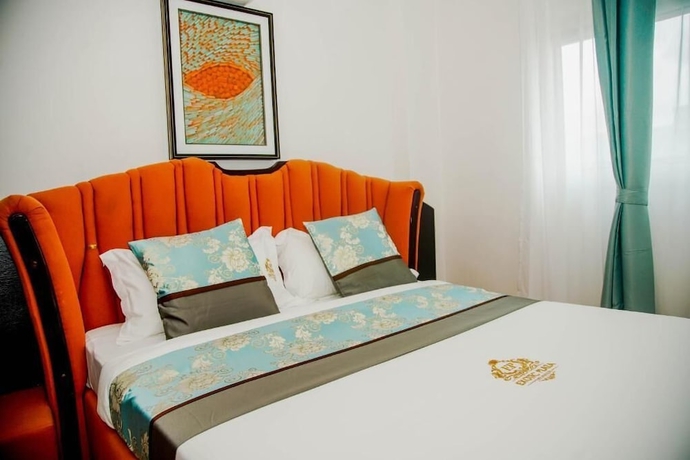 Imagen de la habitación del Hotel Exotic Plaza. Foto 3