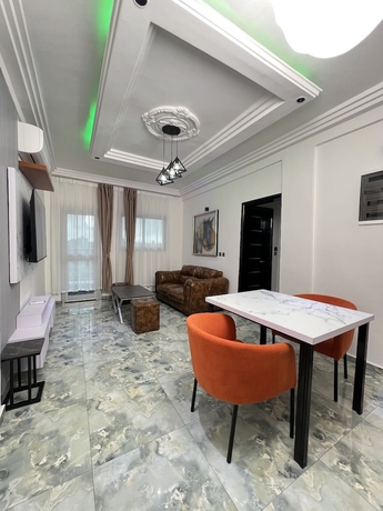 Imagen de la habitación del Hotel Exotic Plaza. Foto 15