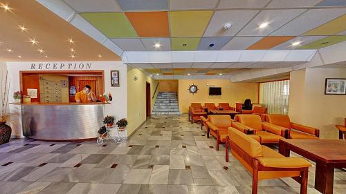Imagen general del Hotel Exotica, Golden Sands. Foto 2