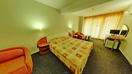 Imagen de la habitación del Hotel Exotica, Golden Sands. Foto 18