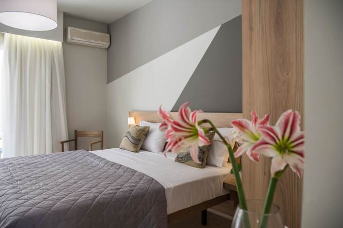Imagen de la habitación del Hotel Exotica, Kalamaki. Foto 8