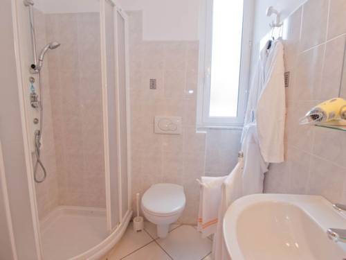 Imagen de la habitación del Hotel Experia. Foto 9