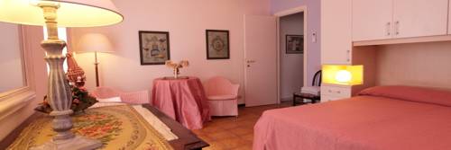 Imagen de la habitación del Hotel Experia. Foto 10