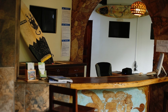 Imagen de los interiores del Hotel Experiencia Surf Camp - Hostel. Foto 15