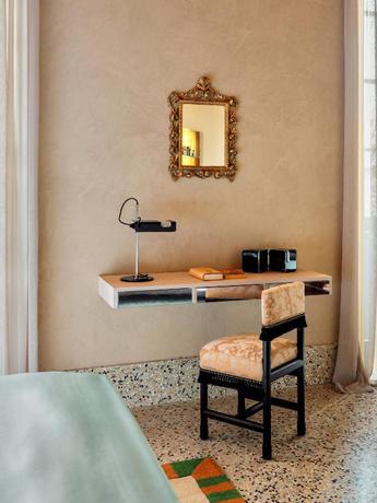 Imagen de la habitación del Hotel Experimental Roma. Foto 6