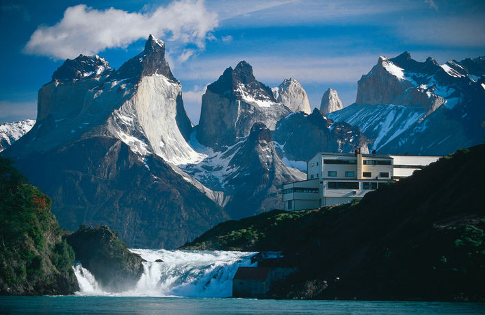Imagen de los exteriores del Hotel Explora En Torres Del Paine. Foto 5