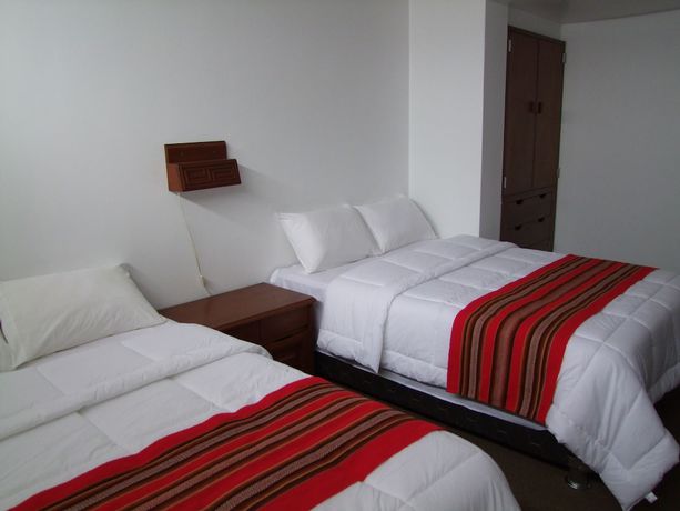 Imagen de la habitación del Hotel Explorer Deluxe. Foto 3