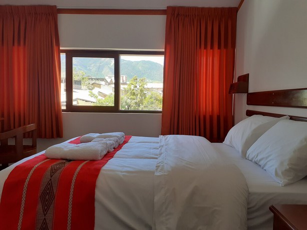 Imagen de la habitación del Hotel Explorer Deluxe. Foto 5