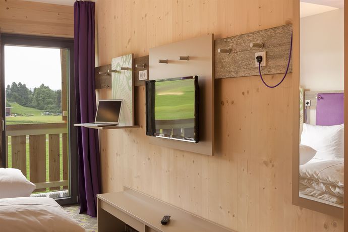 Imagen de la habitación del Hotel Explorer Neuschwanstein. Foto 11