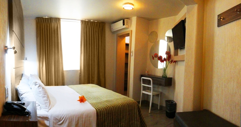 Imagen de la habitación del Hotel Expo Abastos. Foto 3