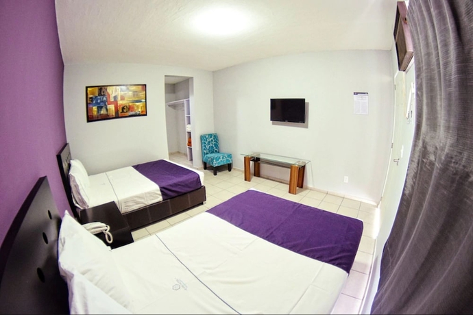 Imagen de la habitación del Hotel Expo Guadalajara. Foto 9