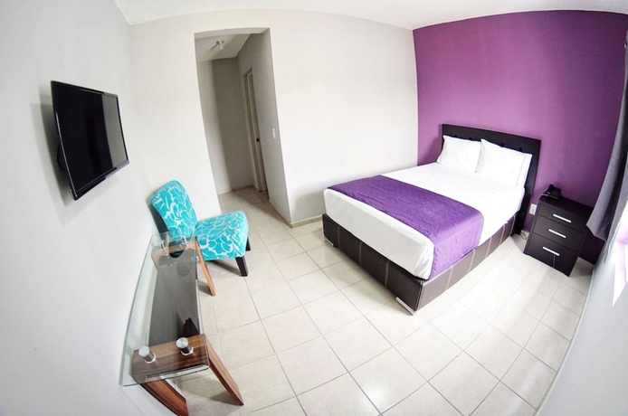 Imagen de la habitación del Hotel Expo Guadalajara. Foto 10