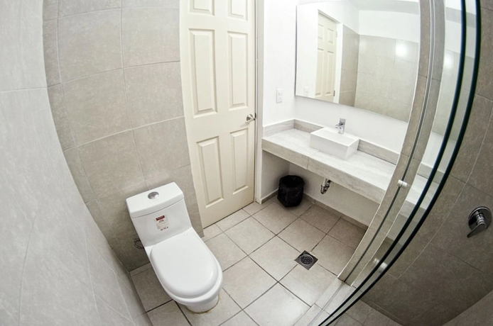 Imagen de la habitación del Hotel Expo Guadalajara. Foto 13