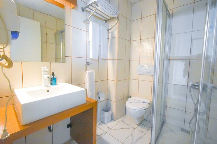 Imagen de la habitación del Hotel Expo Park. Foto 1