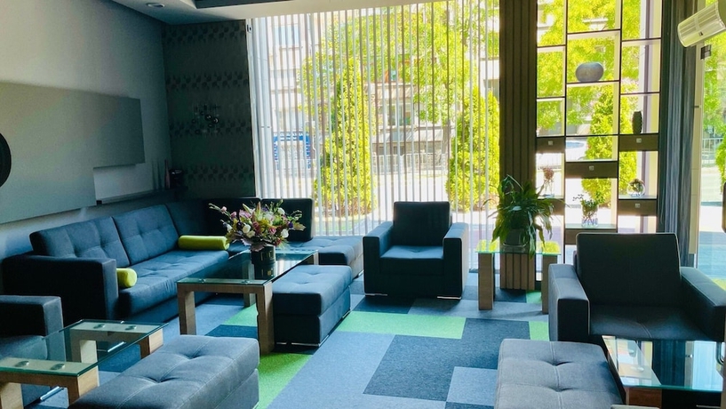 Imagen de los interiores del Hotel Expo, Plovdiv. Foto 12