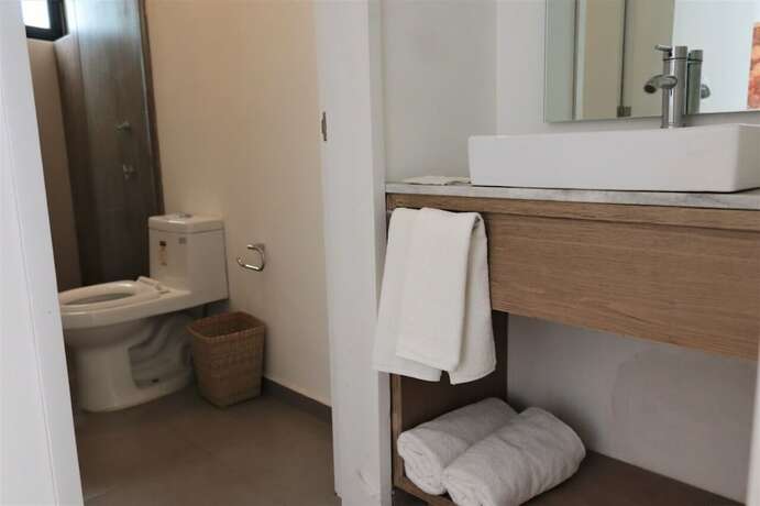 Imagen general del Hotel Expo Satelite and Suites. Foto 14