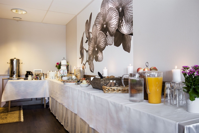 Imagen del bar/restaurante del Hotel Expo Stockholm. Foto 3