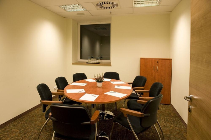 Imagen general del Hotel Expo Tower by Mellow Mood Hotels. Foto 13