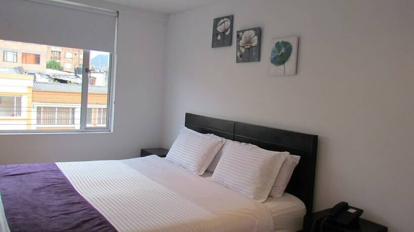 Imagen de la habitación del Hotel Expohotel Bogot&aacute;. Foto 16