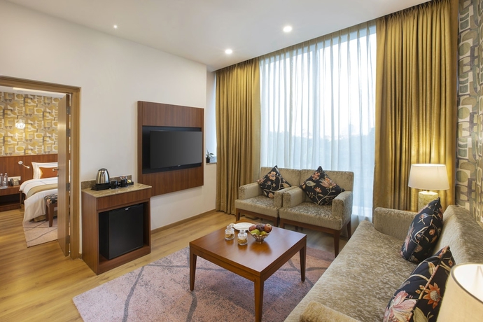 Imagen de la habitación del Hotel Expoinn Suites And Convention. Foto 8