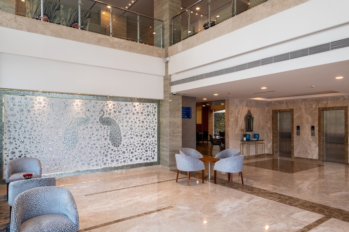 Imagen de los interiores del Hotel Expoinn Suites And Convention. Foto 13