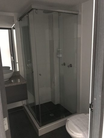 Imagen de la habitación del Hotel Express 53. Foto 17