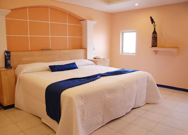 Imagen de la habitación del Hotel Express Alejandr&iacute;a. Foto 14